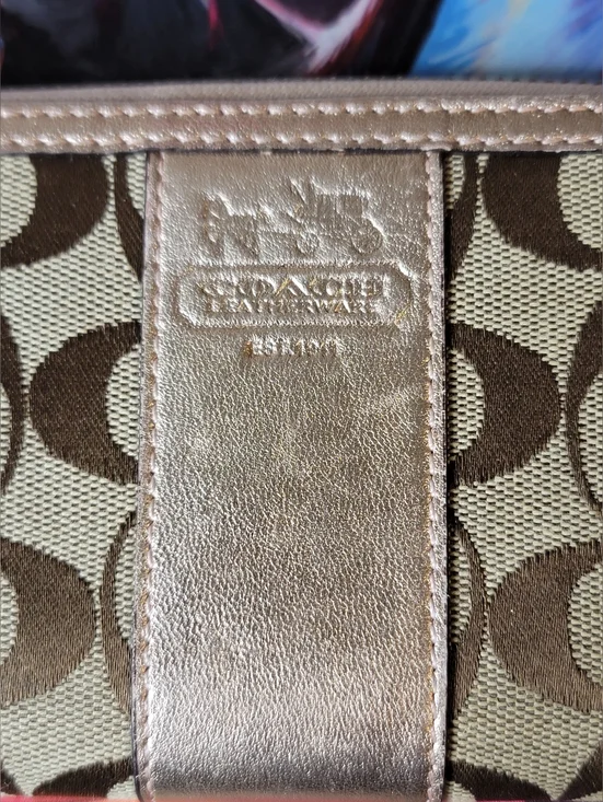 Coach Signature Long Wallet Total Pattern Canvas Beige And Rose Gold - Picture 2 of 14